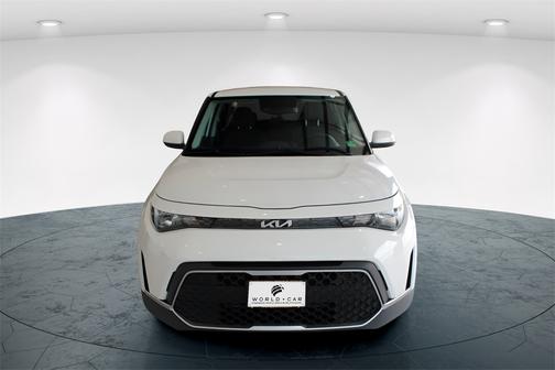 2024 Kia Soul LX w/ Tech Pkg, Lane Assist, Collision