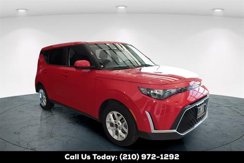 2024 Kia Soul LX w/ Tech Pkg, Lane Assist, Keyless