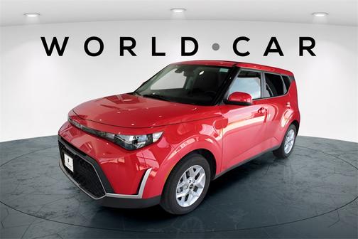 2024 Kia Soul LX w/ Tech Pkg, Lane Assist, Keyless