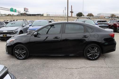 2021 Kia Forte GT-Line w/ Keyless Entry, Rear Camera,
