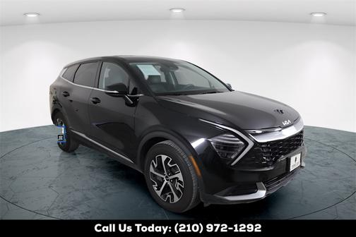 2024 Kia Sportage EX w/ SynTex, Navigation, Remote