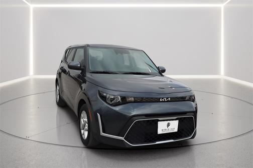 2024 Kia Soul LX w/ Tech Pkg, Rear Camera, Keyless