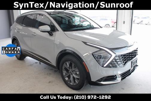 2024 Kia Sportage SX w/ SynTex, Navigation, Sunroof,