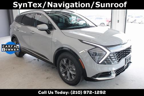 2024 Kia Sportage SX w/ SynTex, Navigation, Sunroof,