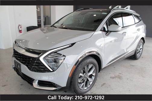 2024 Kia Sportage SX w/ SynTex, Navigation, Sunroof,