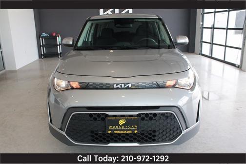 2024 Kia Soul LX w/ Tech Pkg, Lane Assist, Collision