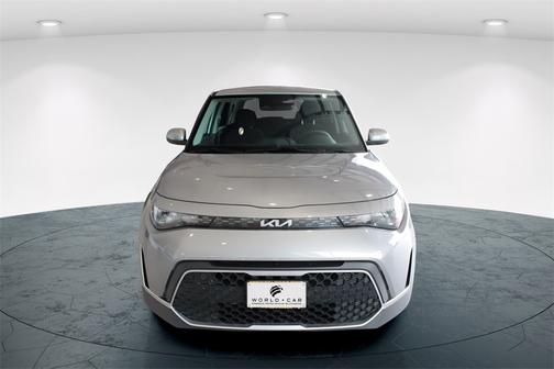 2024 Kia Soul LX w/ Tech Pkg, Keyless Entry,