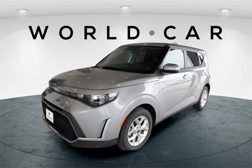 2024 Kia Soul LX w/ Tech Pkg, Keyless Entry,