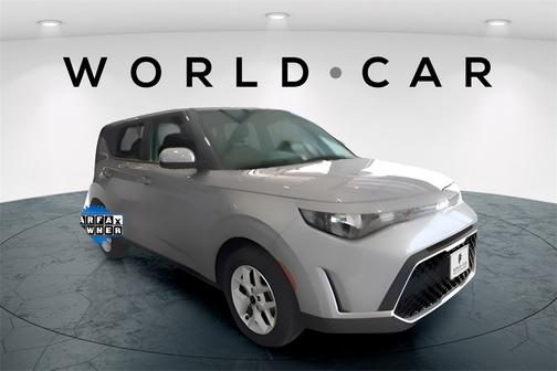 2024 Kia Soul LX w/ Tech Pkg, Keyless Entry,