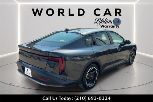 2025 Kia K4 EX w/ Keyless Entry, Remote Start,