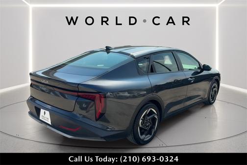 2025 Kia K4 EX w/ Keyless Entry, Remote Start,