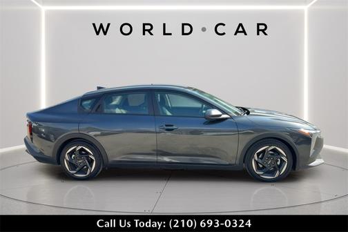 2025 Kia K4 EX w/ Keyless Entry, Remote Start,