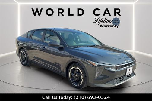 2025 Kia K4 EX w/ Keyless Entry, Remote Start,