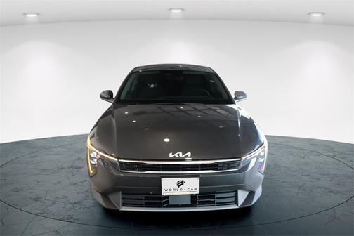 2025 Kia K4 EX w/ Remote Start, Wireless Charger,