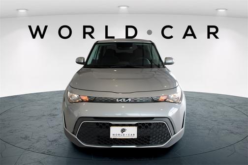 2024 Kia Soul LX w/ Tech Pkg, Lane Assist, Collision