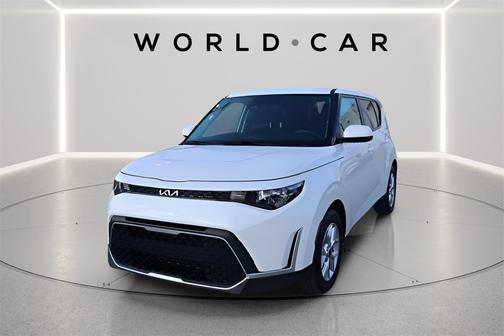 2024 Kia Soul LX w/ Tech Pkg, Rear Camera, Keyless