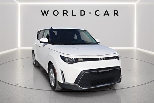 2024 Kia Soul LX w/ Tech Pkg, Rear Camera, Keyless