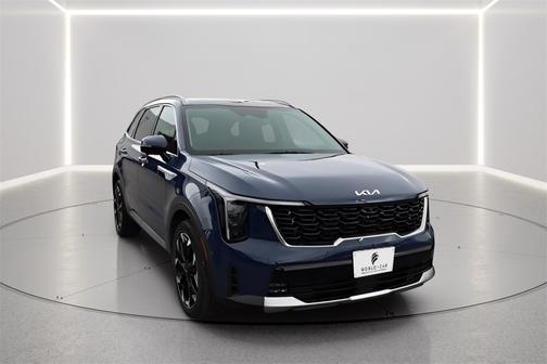 2024 Kia Sorento SX w/ SynTex, 3rd Row, Rear Captains