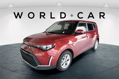 2024 Kia Soul LX w/ Tech Pkg, Lane Assist, Keyless