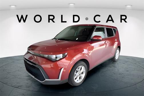 2024 Kia Soul LX w/ Tech Pkg, Lane Assist, Keyless