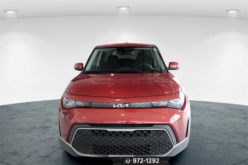 2024 Kia Soul LX w/ Tech Pkg, Lane Assist, Keyless