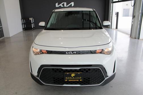 2023 Kia Soul LX w/ Tech Pkg, Rear Camera, Keyless