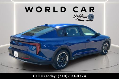 2025 Kia K4 EX w/ Remote Start, Wireless Charger,