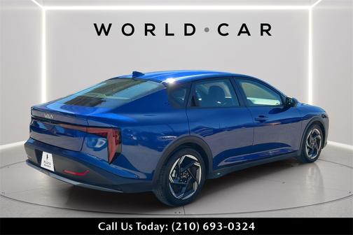 2025 Kia K4 EX w/ Remote Start, Wireless Charger,