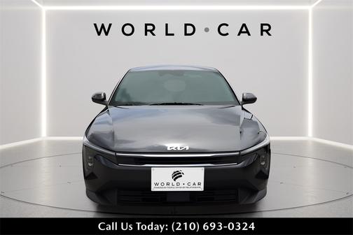 2025 Kia K4 LXS w/ Lane Assist, Heated Mirrors,