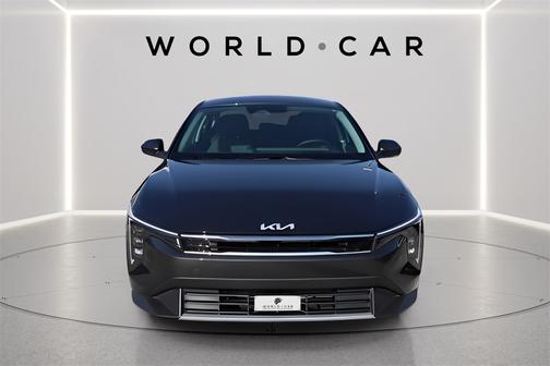 2025 Kia K4 EX w/ Wireless Charger, Remote Start,