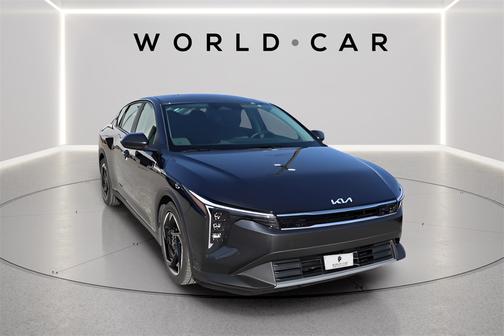 2025 Kia K4 EX w/ Wireless Charger, Remote Start,