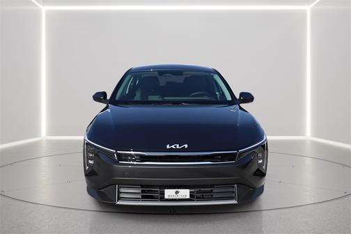 2025 Kia K4 EX w/ Wireless Charger, Remote Start,