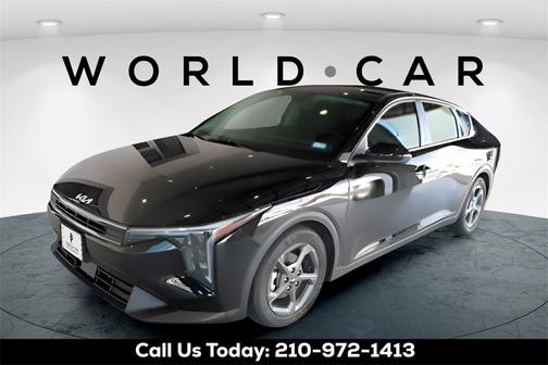 2025 Kia K4 LXS w/ Remote Start, Heated Mirrors,