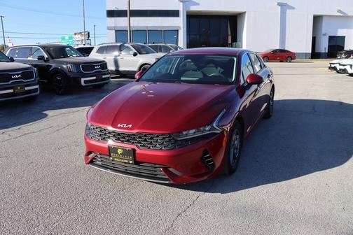 2023 Kia K5 LXS w/ Remote Start, Rear Camera,