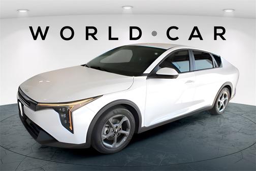 2025 Kia K4 LXS w/ Remote Start, Heated Mirrors,