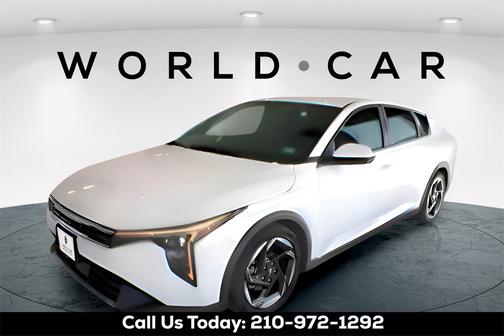 2025 Kia K4 EX w/ Remote Start, Wireless Charger,