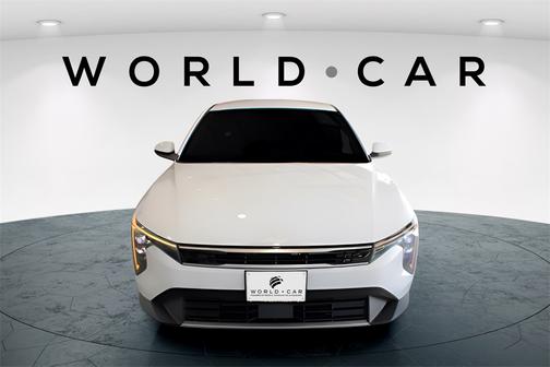 2025 Kia K4 EX w/ Remote Start, Wireless Charger,