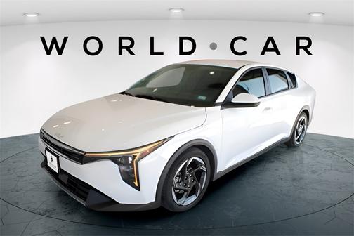 2025 Kia K4 EX w/ Remote Start, Wireless Charger,