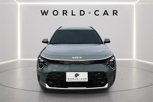 2024 Kia Niro EV Wave w/ SynTex, Navigation, Sunroof,
