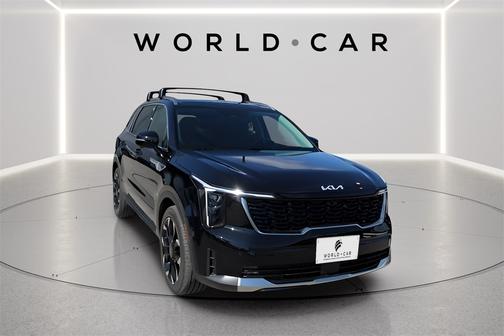 2024 Kia Sorento SX w/ SynTex, 3rd Row, Rear Captains