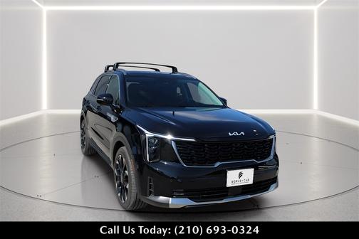 2024 Kia Sorento SX w/ SynTex, 3rd Row, Rear Captains