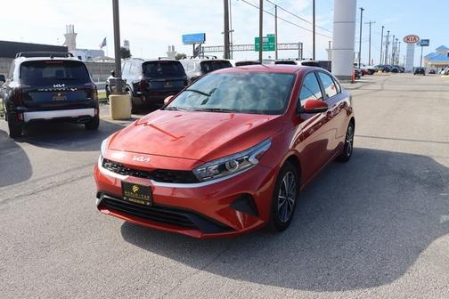 2024 Kia Forte LXS w/ Tech Pkg, Keyless Entry,