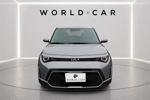 2023 Kia Soul LX w/ Tech Pkg, Keyless Entry,