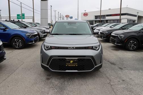 2023 Kia Soul LX w/ Tech Pkg, Keyless Entry,