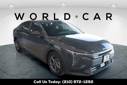 2025 Kia K4 LXS w/ Remote Start, Heated Mirrors,