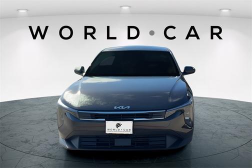 2025 Kia K4 LXS w/ Remote Start, Heated Mirrors,