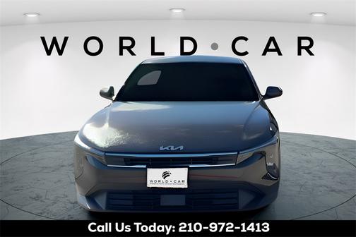 2025 Kia K4 LXS w/ Remote Start, Heated Mirrors,