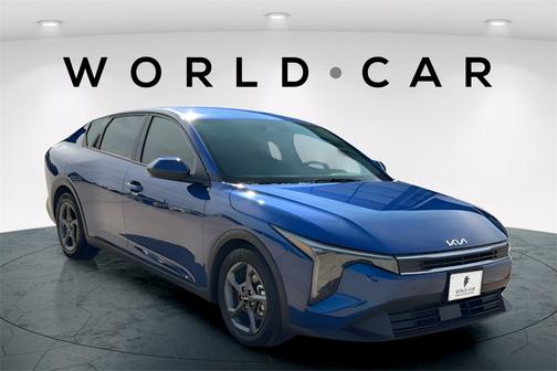 2025 Kia K4 LXS w/ Remote Start, Keyless Entry,