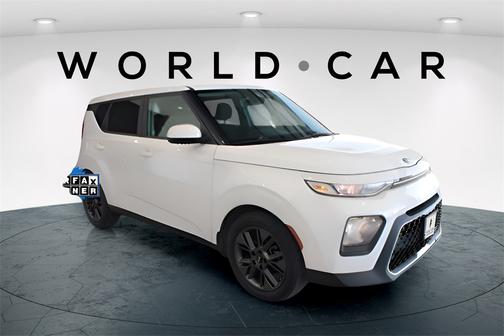 2021 Kia Soul S w/ Wheel Pkg, Keyless Entry, Lane