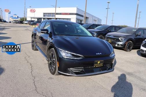 2023 Kia EV6 Wind w/ Vegan Leather, Navigation,